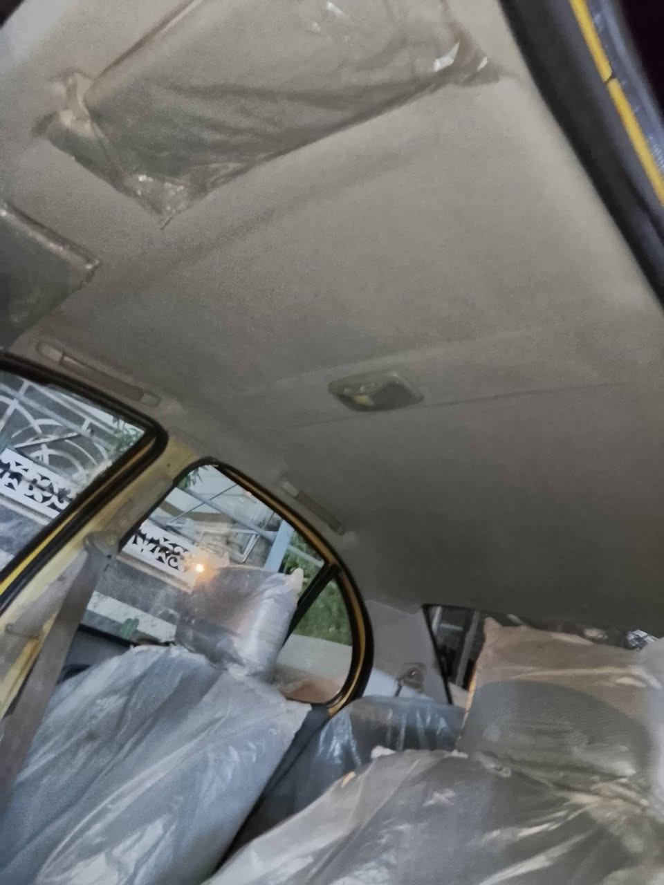 سلام عليكم سيارة تايبا للبيع موديل ٢٠١٤ سيارة جاهزة من كلشي عدا تبريد واكف بيهة بنيد لونه كالب محرك خير من الله كير كاملة  وما مشتغل بيهة تكسي ابد نهائي كهربائيات كاملة مكان سيارة بغداد رقم يدبغداد الجديد للاستفسار ***********
سعر ٣٢ وبيهة مجال
