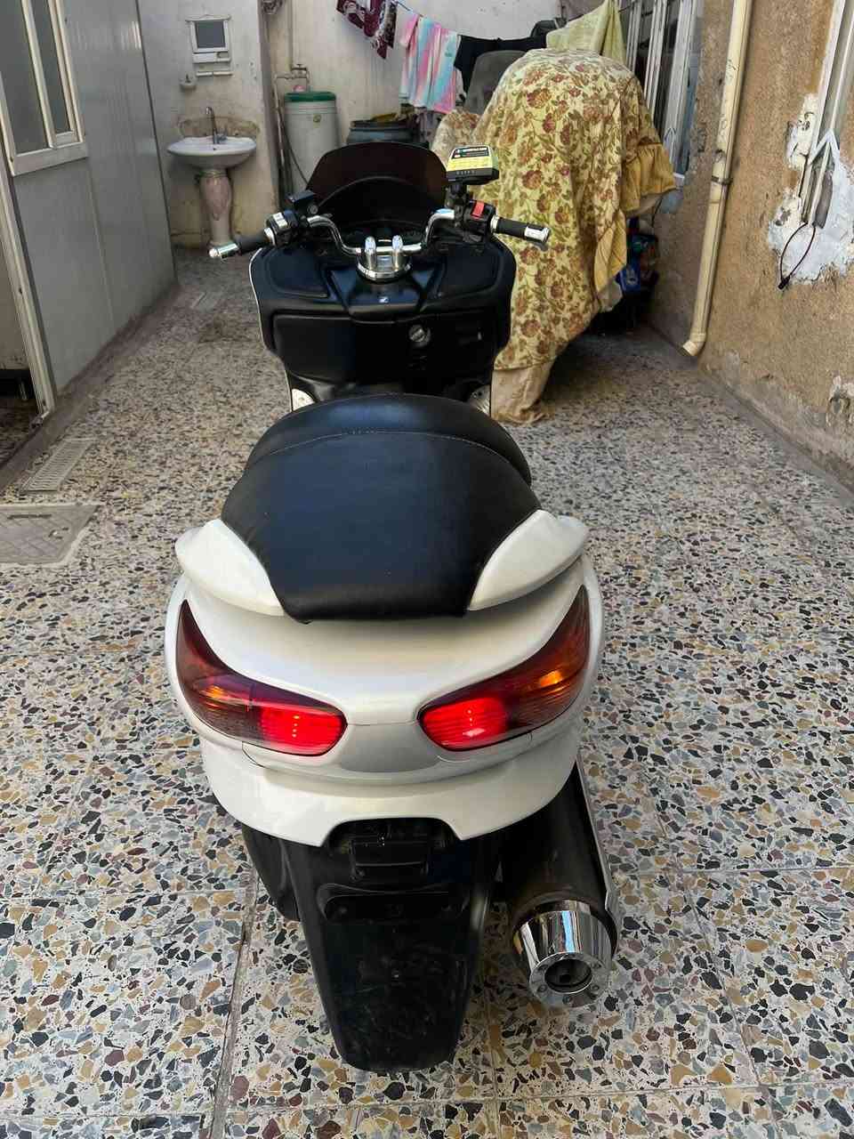 فورزه 0️⃣ 8️⃣ بصمه
جاهزه دراجه مابيهه نقص 
ستان كهربائي كلوب جنطه 
لايتات زنون سماعات بلاديه
امبثري مكاني بغداد ***********
السعر مليون وميه
