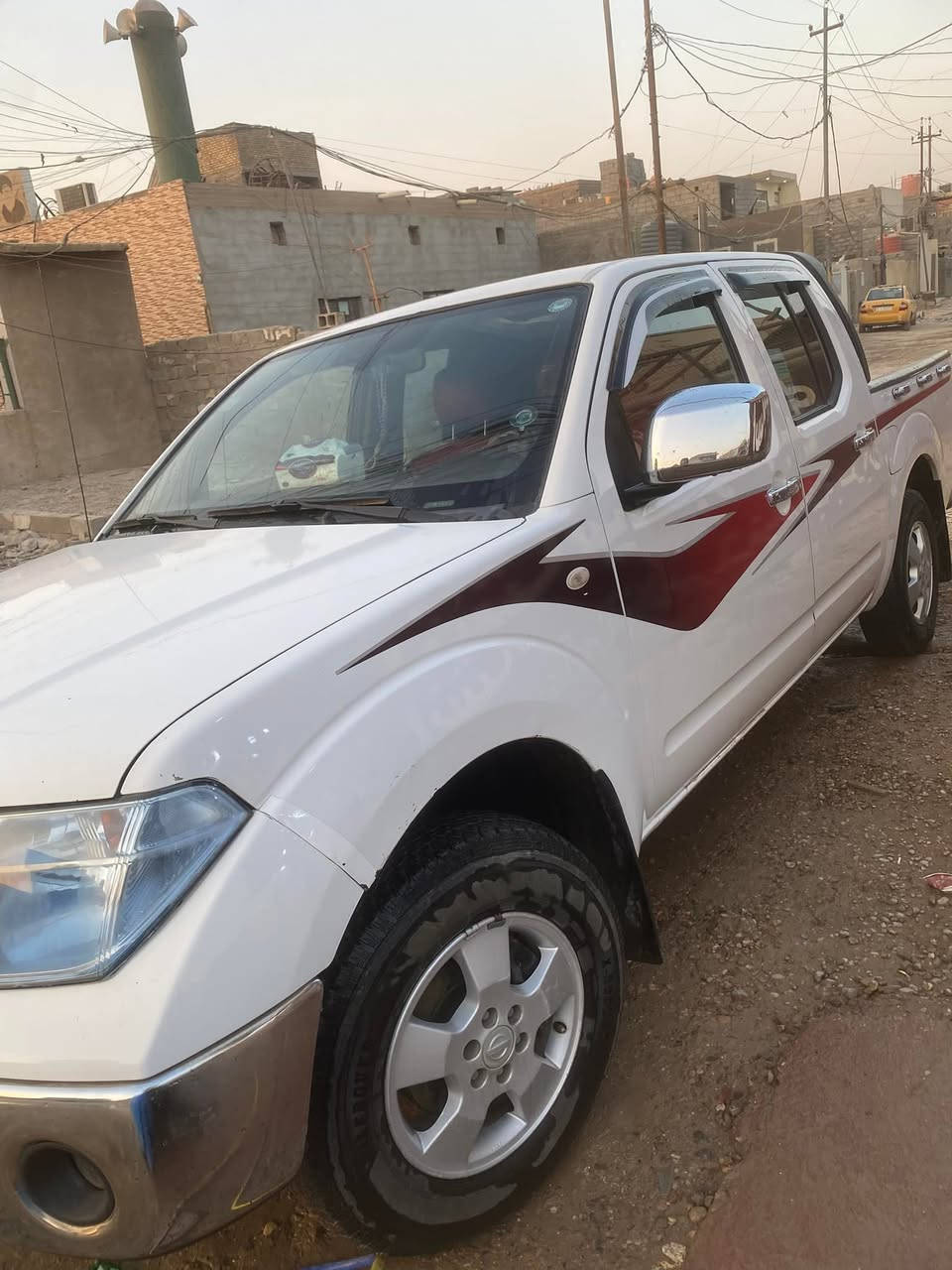 سلام عليكم نيفارة للبيع موديل 20013 بسمي هزة جديدة جاهزة سيارة للخير ماناقصها أي شي ***********
