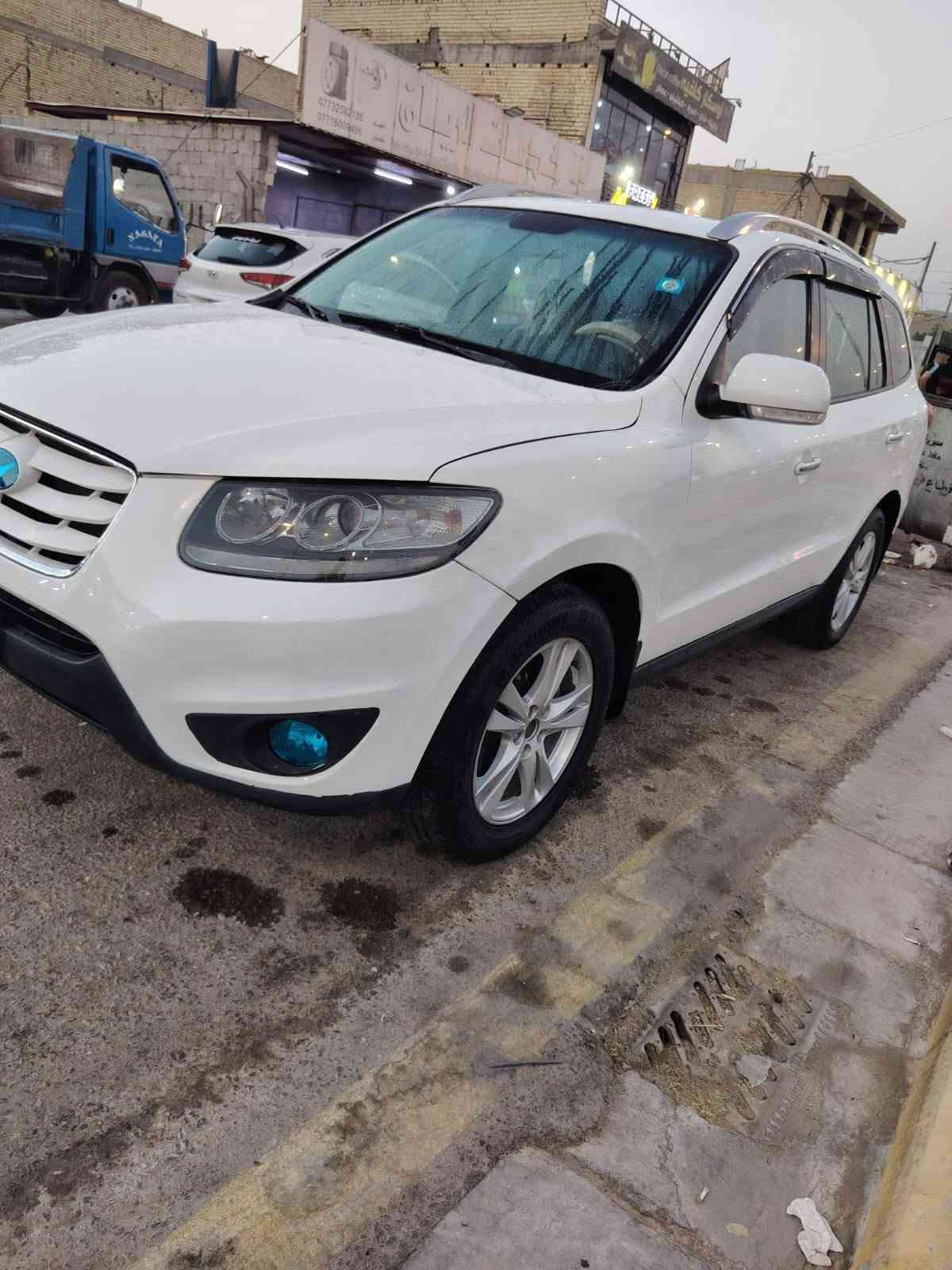 سلام عليكم سياره نوع سنتافي مديل 2010خليجي فول مواصفات عده البصمه سياره فتحه كامره خلفيه اشاير مري تحكم مري تحكم سترين تلث قطع تبريد 7راكب سياره جديده كير مكينه حدايده تبريد ثلج تخم تاير رقم بابل انكليزي سنويه لل 2030سياره مانقصهه شي سياره بيه 3قطع صبغ كلير اثر شخوط ولباقي كفاله عامه العنوان كربلاء المقدسة السعر 118رقم الهاتف ***********
