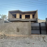 بيت مساحه ٢٠٠ متر طابق ونص للبيع العنوان بغداد ابو غريب للاستفسار هاذه...