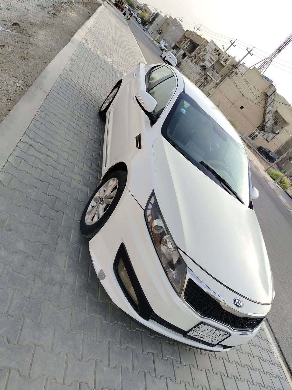 سلام عليكم اوبتيما موديل 2014 نص فول السياره جديده وحلوه بيه فقط البنيد صبغ والباقي مكفول كفاله عامة ماشيه 175 اصفاحه حلوه كلش رقم بغداد تحويل ثاني يوم مكانه واسط الكوت باقي التفاصيل ***********
