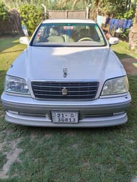 ملكه للبيع موديل 2000 باقي التفاصيل على خاص او الاتصال رقم 07721470987
