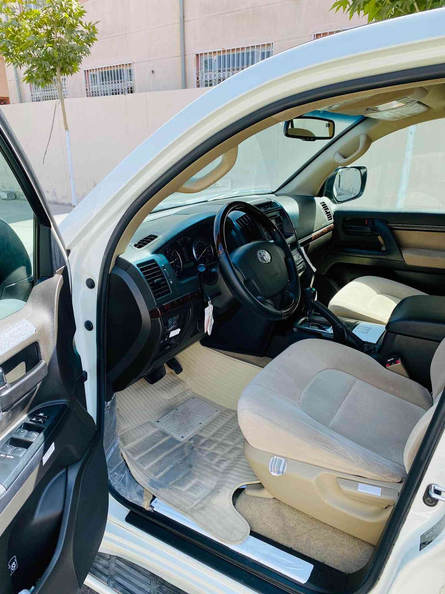 تويوتا ڤينزا • V6 GX.R • ٢٠١١