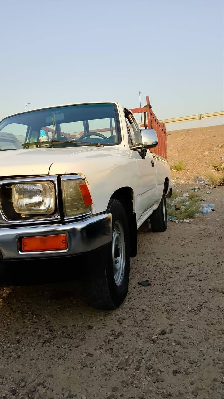 السلام عليكم
الموديل 90
السعر 55 
الرقم كربلاءمميز 
  
المكينه كروسيده حاويه جديده 
الكير بلادي 
ادامه كامله من كهربائيات الى التايرات 
معمره وجاهزه ترايك الوين ميعجبم 
التواصل مع الرقم المذكور 
الهاتف ***********
