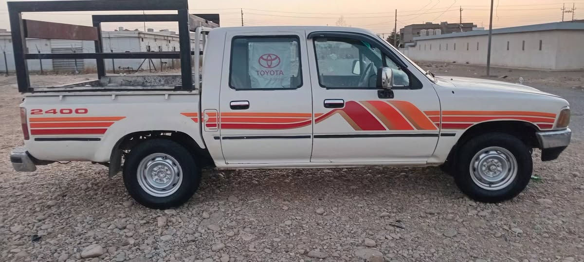 توێتا 1993گێڕو مەکینەوئەکسل بەشەرت ئاڕم پلاستیک سلێمانی کارەبای بەشەرت نرخ 35ڕەقەم تەلەفۆن***********

