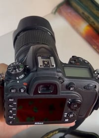 نيكون D7200 • 24.2 ميجابيكسل • نضافة 99%