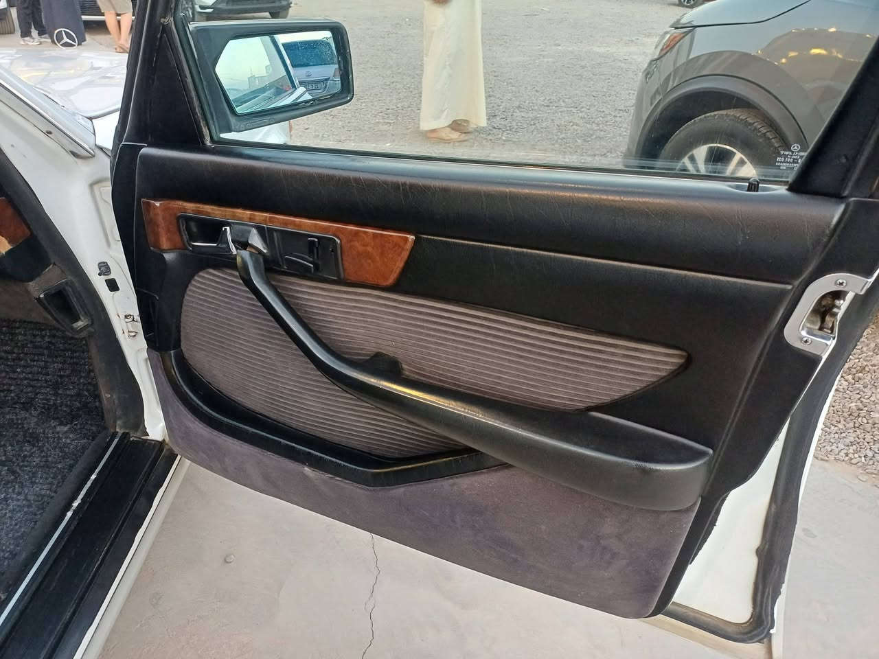 السلام عليكم
جامبو 300
محرك بلاد
موديل 90
تبريد ثلج
سلايت
كشن مخمل كهرباء
اريل كهرباء
رقم بغداد بأسمي
هزة وسنويه جديدة
السعر 85 / وبيها مجال بسيط
***********
***********
