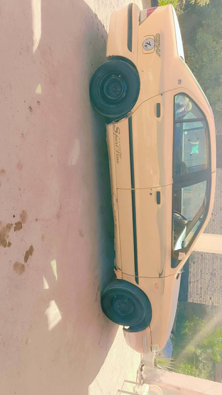 سمند ٢٠١٠ محرك خير من الله مشط جديد عينيه وصينيه جديده بور جديد غرمات مصفره سنويه ساقطه عليه بس هيئه ما مصفره ٢٨وبيه مجال بسيط رقم بابل ***********
