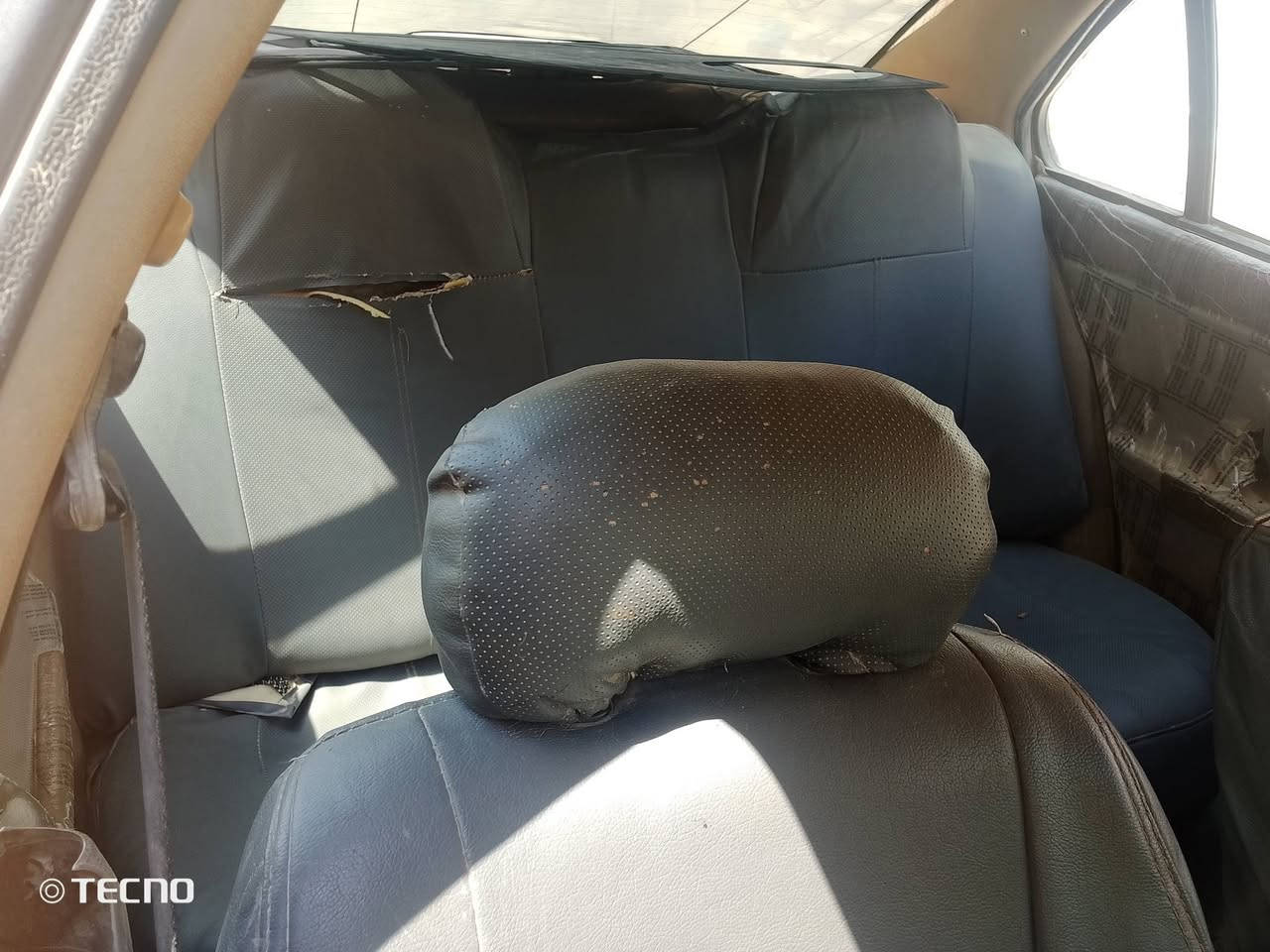 االسلام عليكم سمند للبيع بيه طخات بصيطات  راعيه موجود يمي امصفره هيئه ومرور ما مطلوبه ولا ربع مكاني نجف شارع المطار السعر 16  ترهم مراوس رقمي ***********
