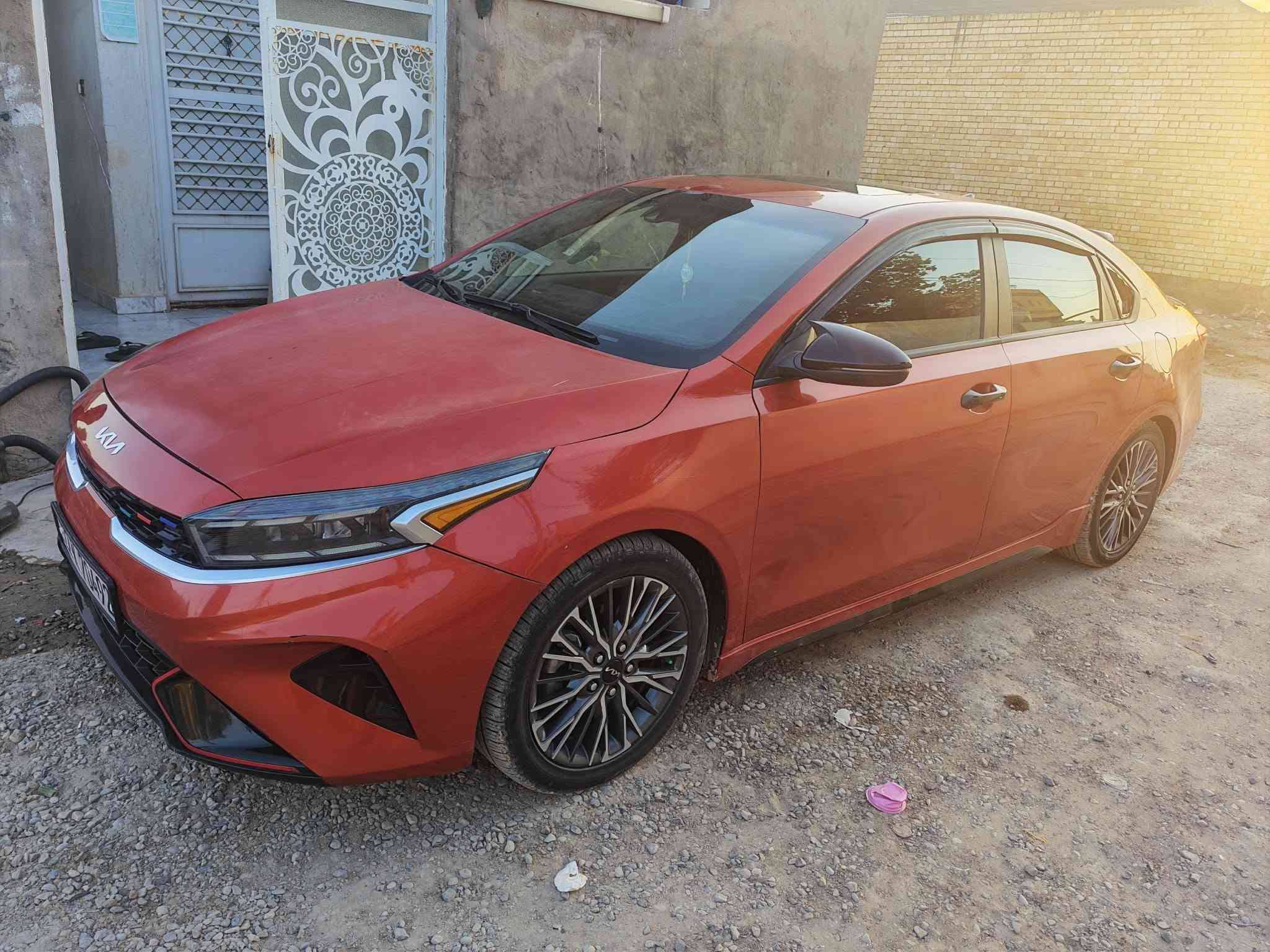السلام عليكم
كيا فورتي جيتي لاين موديل 22 فول مواصفات حادث بنيد باامريكا 
وبالعراق طخات خفيفه رقم اربيل
وسونارهاموجود بااسمي ماشيه 102الف كيلو 
السعر 140وبيها مجال قليل 
بغداد جسر ديالى الكرغوليه 
***********

نص مكتوب في الصور:
- « كيا» سجل مزايدات مجاني على موقعي كوبارت وإياي « كيا فورتي جي تي لاين 2022 برتقالي 2.0 لتر 4 رقم فورتي تعريف المركبة: 3KPF54AD9NE479764 كيا فورتي جي تي لاين 2022 برتقالي 2.0 لتر 4 رقم الشاسيه: 3KPF54AD9NE479764 9400$ العرض النهائي: SOLD كوبارت المزاد: 48713252رقم الدفعة: 22/07/2022تاريخ البيع: 2022السنة: 3KPF54AD9NE479764رقم تعريف المركبة: