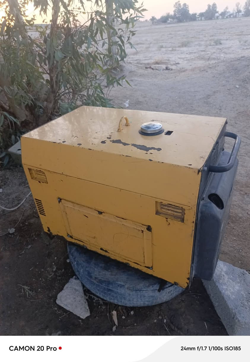 موالد البيع نضيفه مكان نجف طريق كربلاء سعر 400الف ***********
