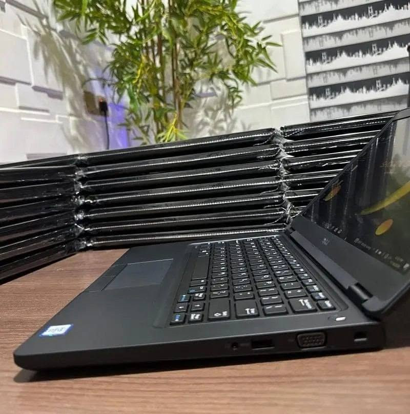 💻 لابتوب Dell Latitude 5480
أداء عملي وسريع للاستخدام اليومي والدراسة والعمل 🔥

▪️ Core i5 – الجيل الثامن
▪️ رام 8GB DDR4
▪️ SSD 256GB
▪️ شاشة 14.1 إنج
▪️ Intel Graphics 4GB
▪️ نظافة فول 💯

💰 السعر: 275 ألف فقط

🎁 حقيبة لابتوب + شاحن لابتوب

✅ فحص كامل قبل الإرسال
✅ فحص كامل قبل الدفع والاستلام
✅ ضمان 7 أيام استبدال عند وجود خلل مصنعي
✅ جاهز للاستخدام مباشر

🚚 التوصيل متوفر إلى أي مكان / جميع المحافظات
📍 بغداد – الأمين 2
📲 للتواصل واتساب: ***********
