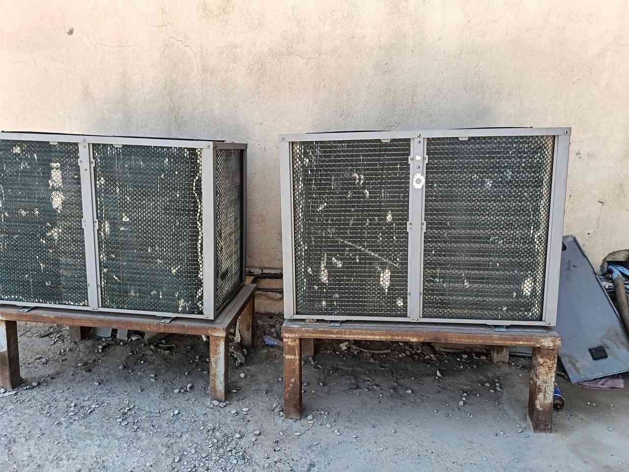سبالت ١٠طن ميديا للبيع عدد ٨ شغال مكاني بغداد ***********
