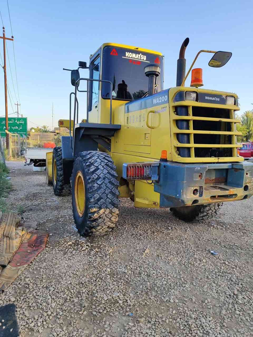 للبيع كوماتسو حجم 200 مكينه 6 سوبر رقم نجف بسمي مكانه ديوانيه   سعر 3 وبي مجال للاستفسار ***********
