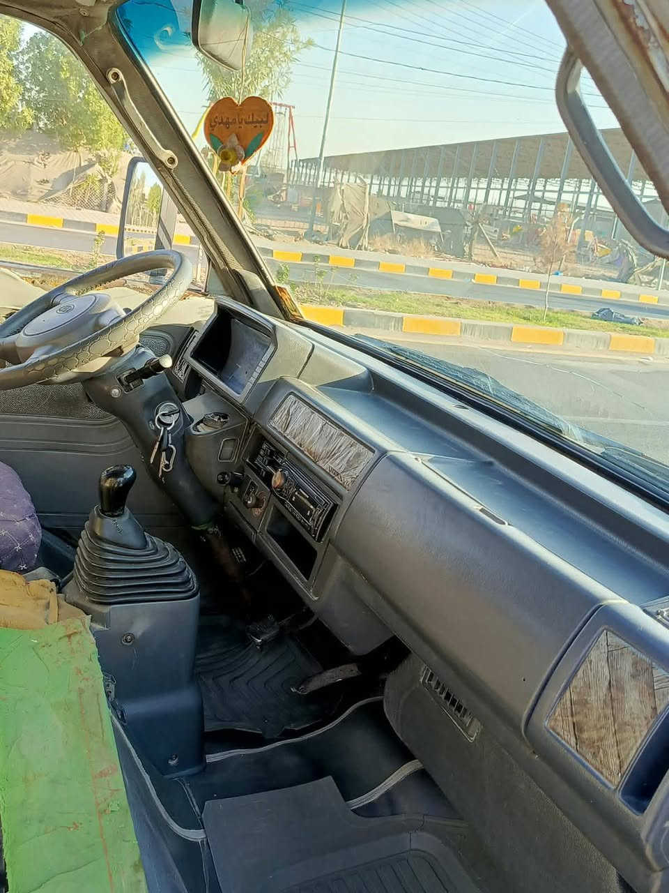 السلام عليكم كيا بستا موديل 94 سنوية بسمي تسقط 2028 سيارة جهازة من كلشي عنواني نجف غير متواجد على فيس السعر 30  رقم 
***********

