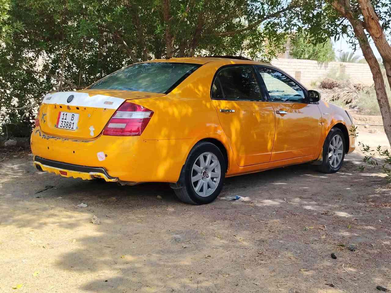 سلام عليكم جيلي موبل 2012 رقم بغداد الدولي بااسمي تحويل ثاني يوم مصفره هيئه وغرامات مكينه وكير بجيس تخم تاير بجيس تايرات جدد مكاني ديوانيه سعره 39وبيه مجال ***********
