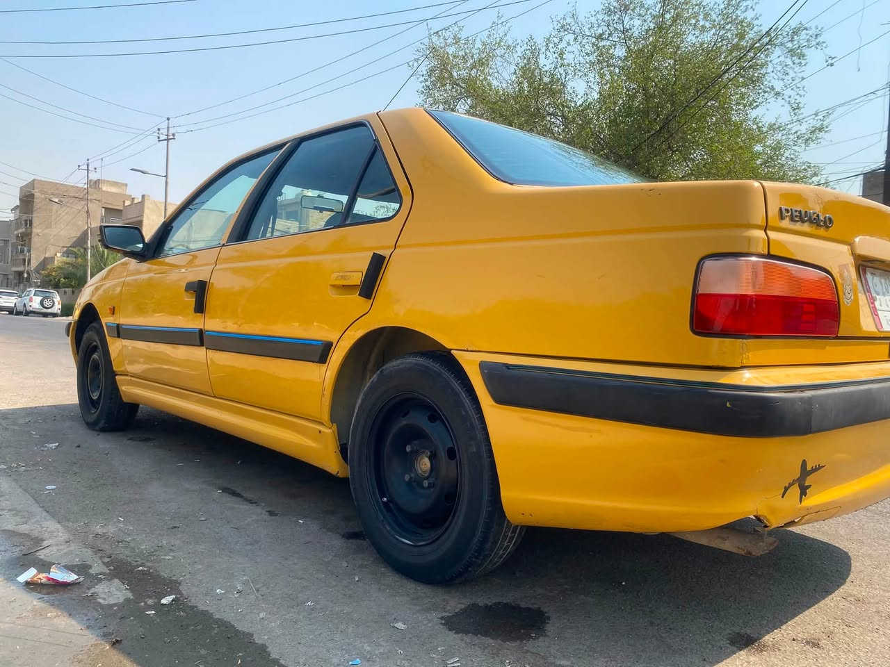 بيجو بارص ٢٠١٥ رقم بغداد تحويل مباشر مصفره هيه وغرامات كير مكينه تبريد كفاله تخم تاير جديد بيه 
السياره عله وضع الشركه الداخل مالته ماشيه ١٥٨
رايده ٤١ وبيه مجال ***********
