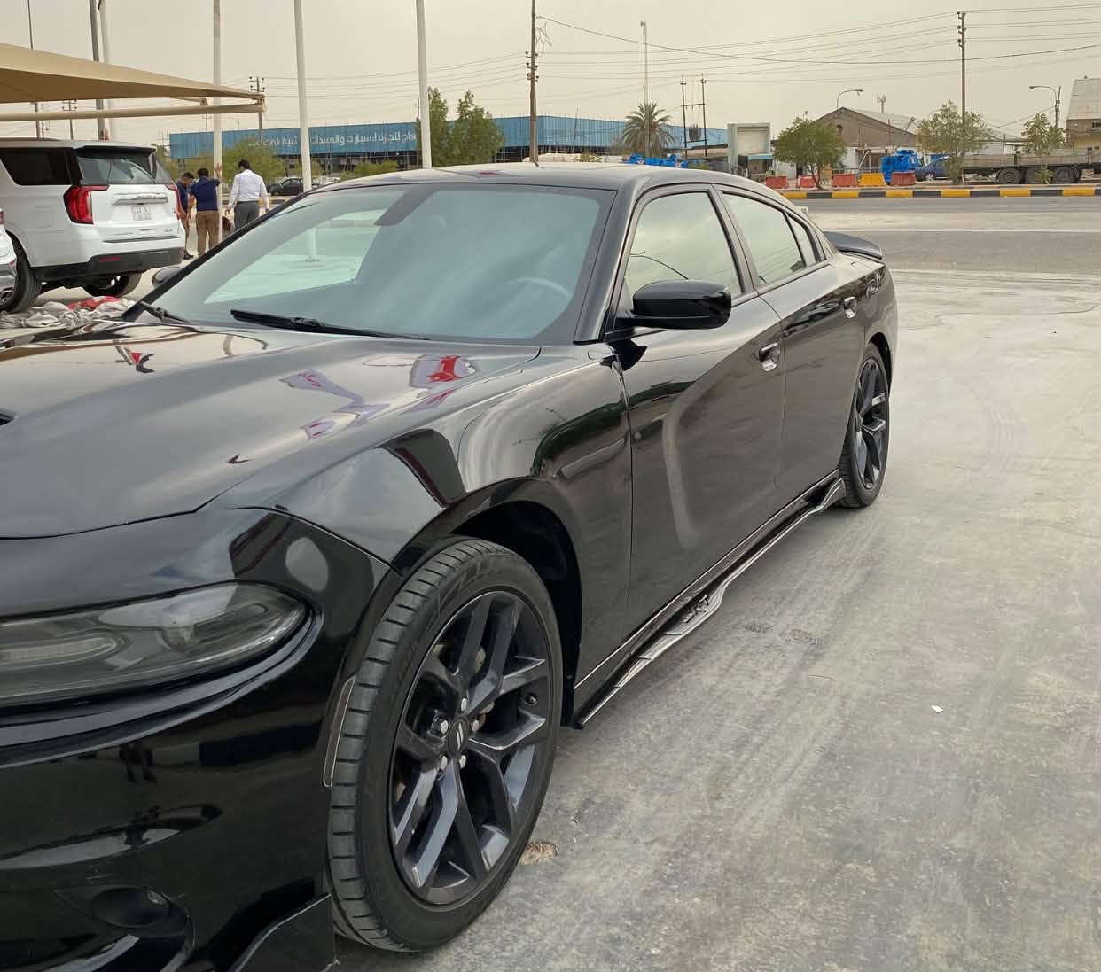 سلام عليكم جارجر 2021 أصل بغداد باسمي رقم دولي
2ويل ماشية 75 
حادث جاملغ امامي فقط بدون دواخل  والبنيد محدث 
باقي سيارة كفاله عامه كشنات حضن فتحه خزن ميموري 
مكينة 6 سلندر على فحص تبريد ثلج ❄️ 
المكان ديوانية السعر 190 
استفسار :***********
