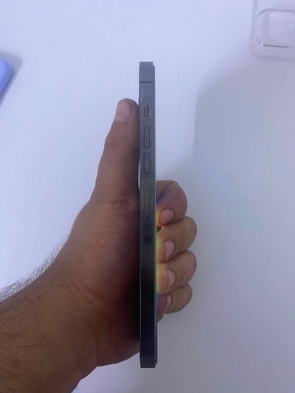 للبيع ١٣ برو ماكيس ذاكره ١٢٨ بطاريه ٨٩ جهاز لووك مستبدل شاشه من ابل بلادي والجهاز راجع وتر بروف بالشرط تاخذه كارتون فقط ويه
السعر ٥٢٥ قفل ما بي مجال ابد 
***********
