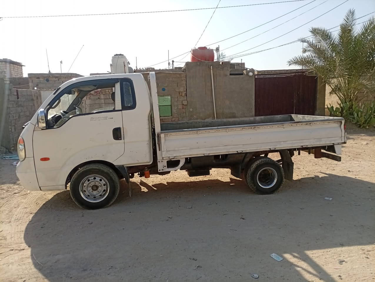 سلام عليكم كيه للبيع موديل 2008 رقم بغداد سنويه لغايه29 مكينه3000 مفتوح شاصي رقم شاصي صبغ بس الدوسات السعر 78 وبيه مجال المكان النجف رقم الهاتف ***********
