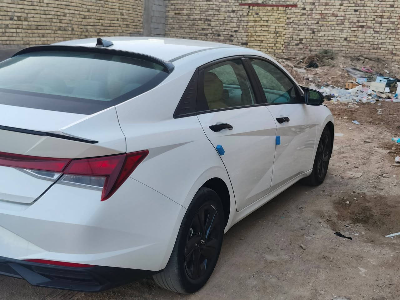 النترا 2023 وارد امريكي بأسمي رقم ذي قار ماشية 27 الف ميل ضربته صبغ چاملغ وتبديل دعامية فول عدا الفتحة 147وبيهه مجال للشراي ***********
