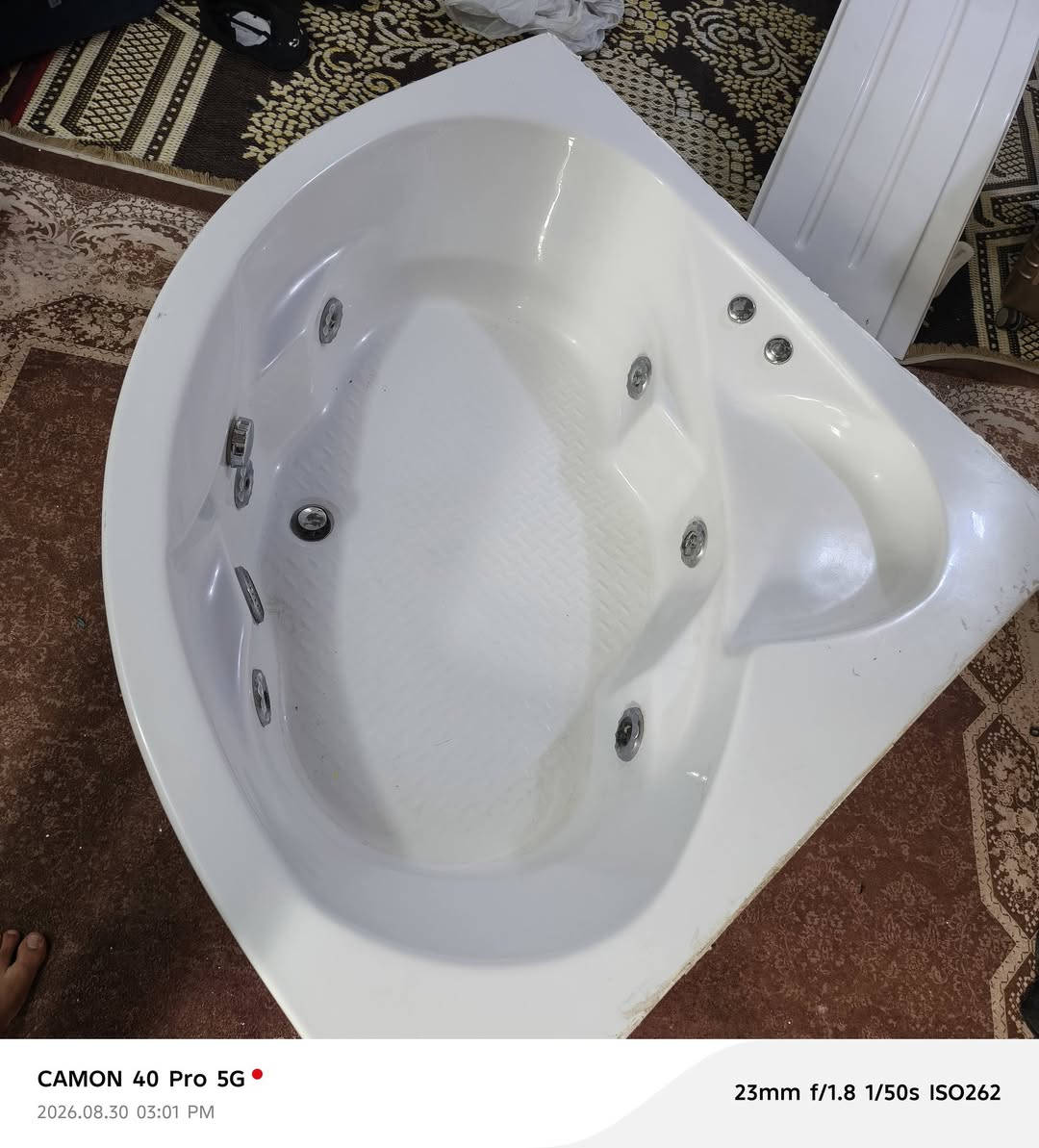بانيو كلش نضيف الموطور شغال وبعده جديد السعر 250 في كربلاء رقم ***********
