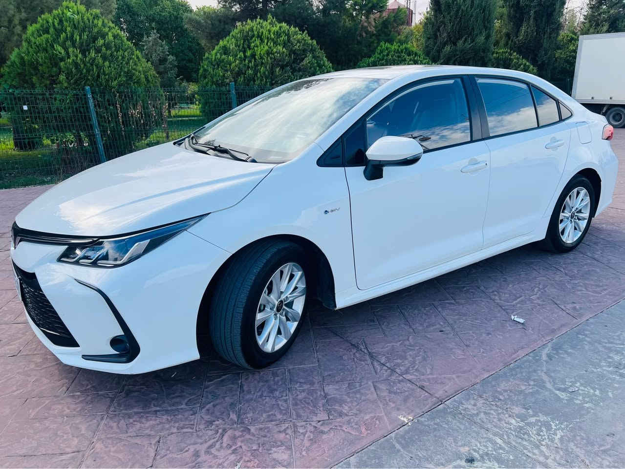 تویوتا کرۆلا2025 HEV
١٥ هەزار ڕۆیشتییە
تەنها چەن دەنکە تەزرەیەکی هەیە (رەحمەتی خودایە)
هەمووی بەشەرتە
  واتساب *********** أربيل, العراق
