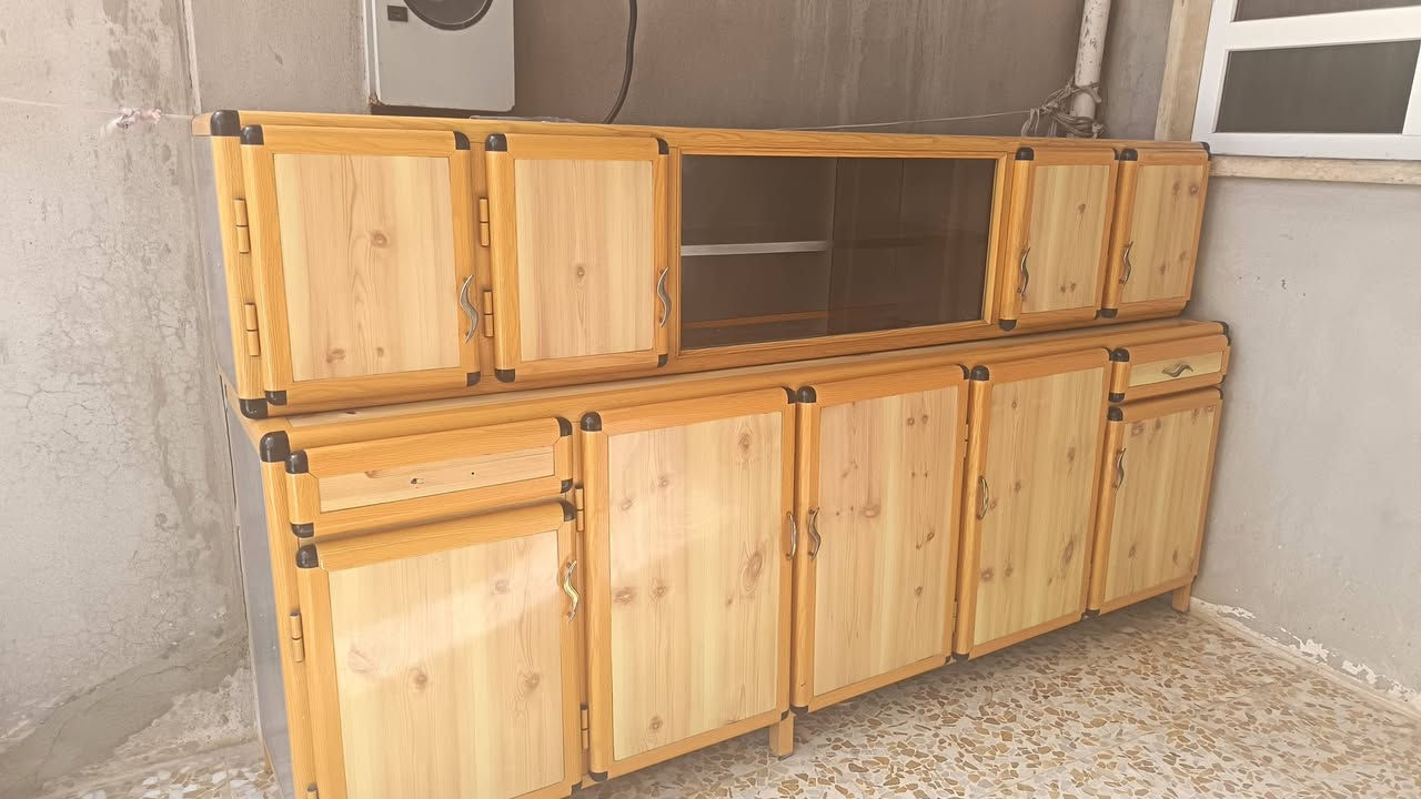 كاونتر للبيع طول 2.50متر للاستفسار رقم ***********

