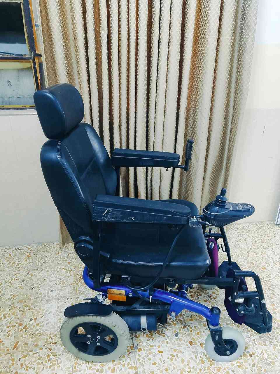 عربانه للبيع ***********

