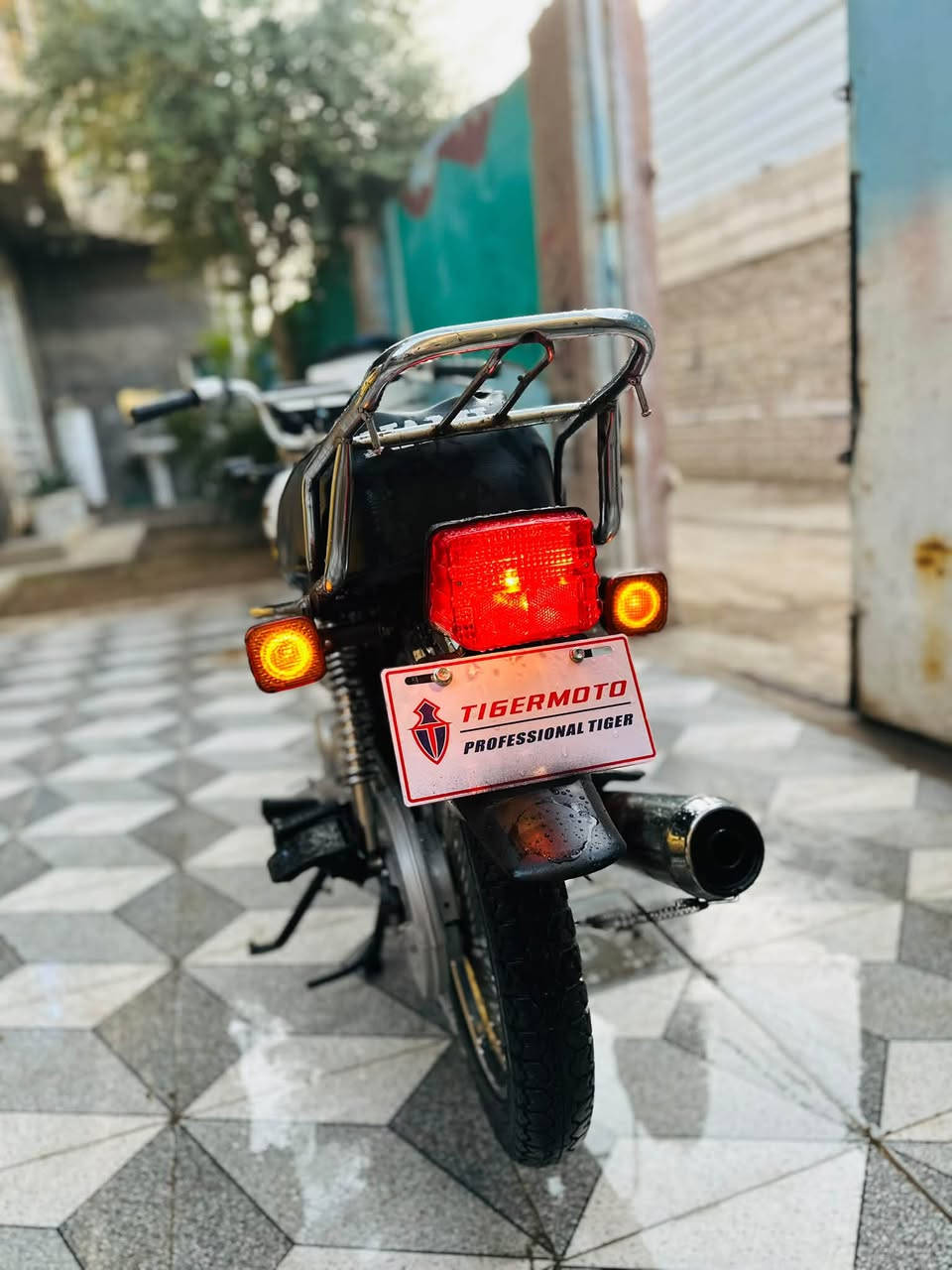 تايكر • ٢٠٢١ • اوراق
