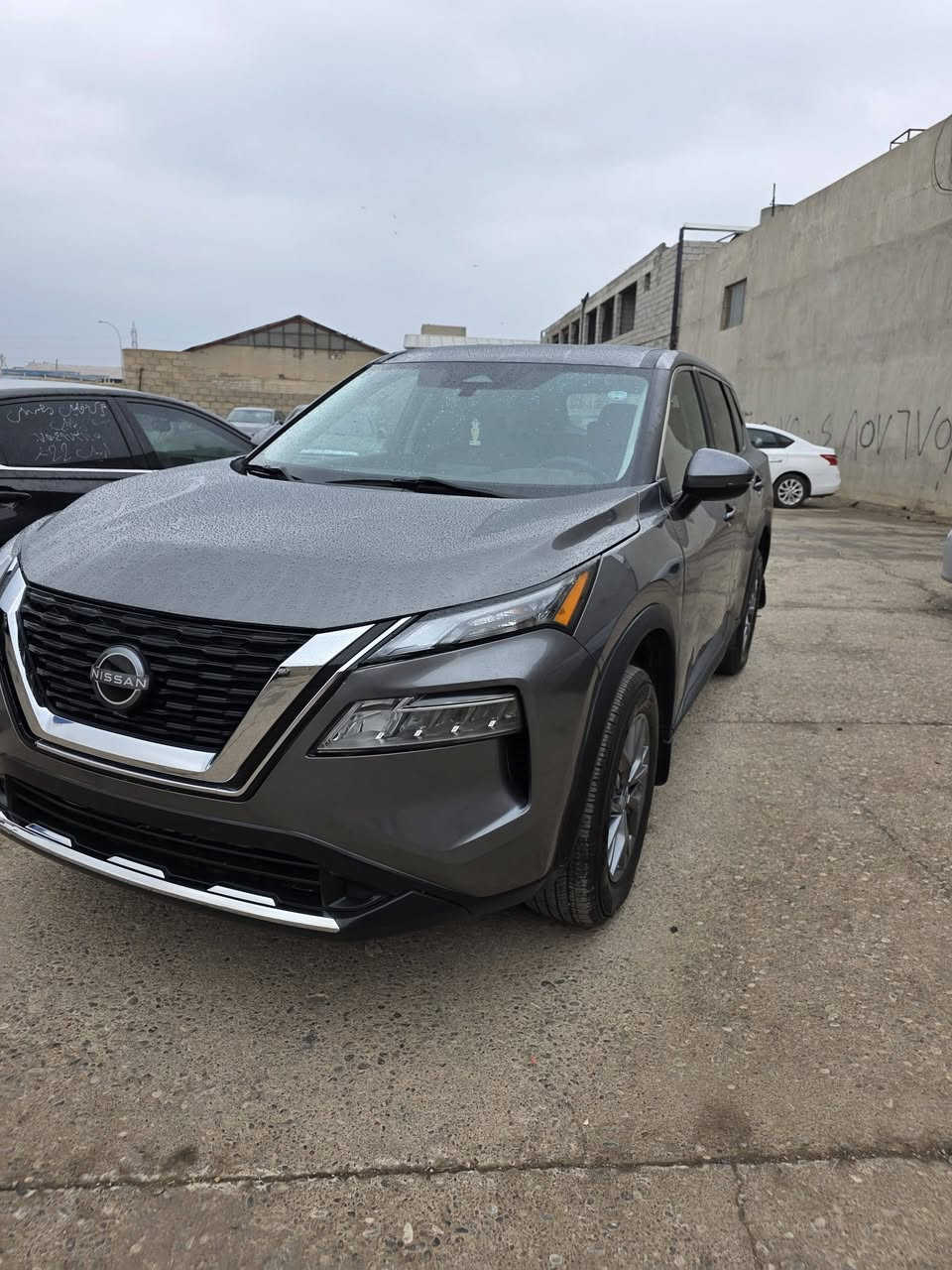 نيسان روج 2023 كندي 4 سلندر المرغوب 2500 S awd
تم تنزيل السعر الى.  157
رجاءا اقرا المنشور كامل 
فقط للبيع دون مراوس 
بدون ارباك بس بردة وراجع بلادي 100%
بدون دواخل 100%
4-5 قطع بدون دواخل بجم كبس 
رقم الشاصي موجود بالصور 
حجر البئة بلادي 
دبل اكسل AWD
نظام eco sport normal 
كشنات هيتر 
ستيرن هيتر 
رادار امامي وجانبي
إشارة بالمراية 
السيارة جاهزة بدون مصرف بشرط 
ماشية 15 الف كم وليس مايل 
مكان السيارة اربيل مرقم وجاهز 
اتمنى يلي ما يعجبة المنشور يعبره او يذكر كلمة طيبة 
 عالخاص او واتس اب 
***********
