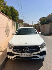 مارسدسGLCمحرك 2000 سي سي ماشيه 60 الف موديل ٢٠٢٢ بيه صبغ بنيد امامي رق...