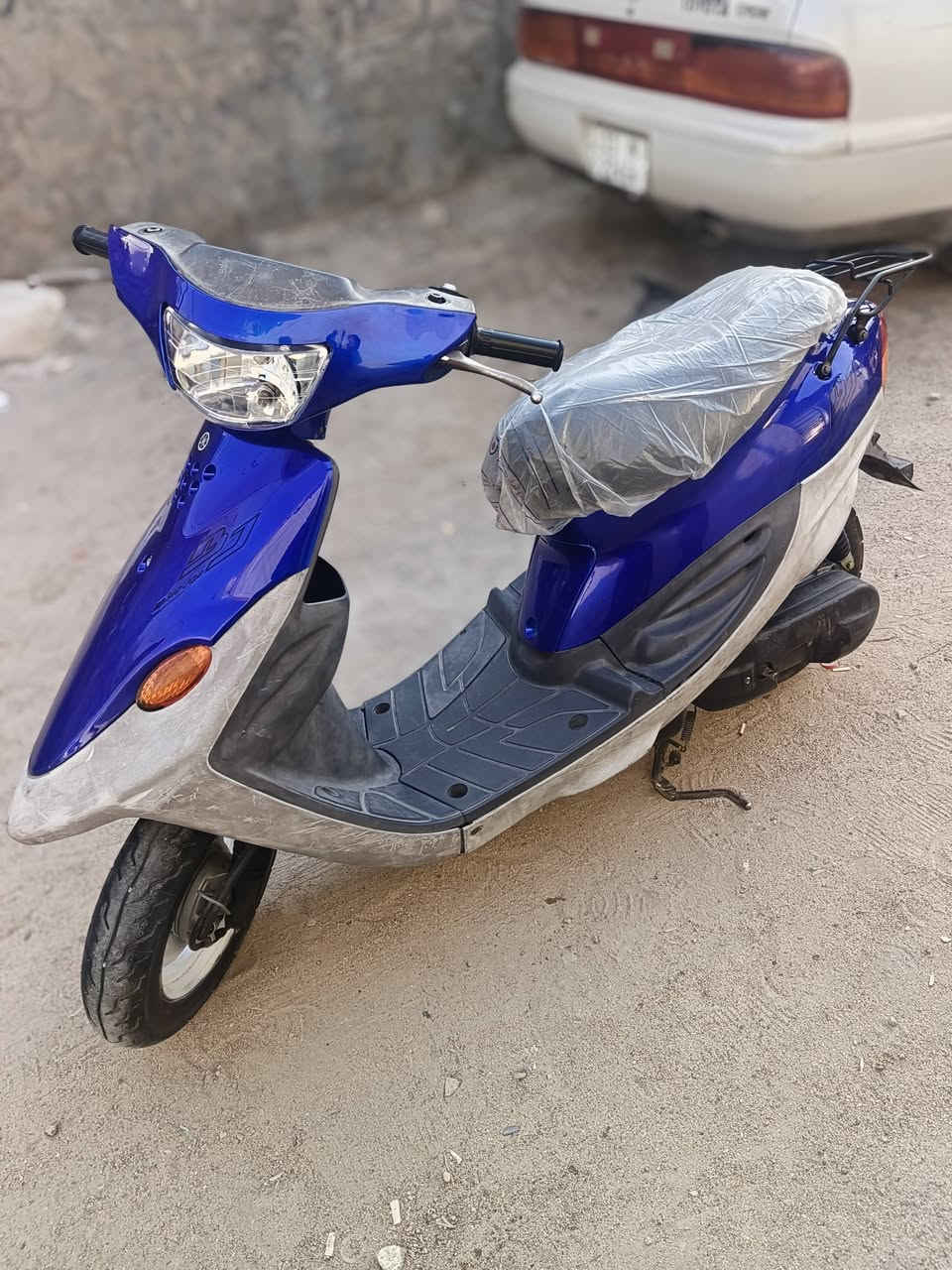 سلام عليكم درجة بيجي لبيع نضيفه كلشي شغال بيه سلف هندر لايت اشاير بيك لايت مكينه ناعمه عداد سرعه شغااه درجة خرسه مال جناي سعرها 350مكان ناصريي مركز وشراي ***********يتصل عله رقم مستعجل عليه بيع
