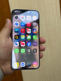 ايفون 15 برو ماكس • تيتانيوم • ٢٥٦
