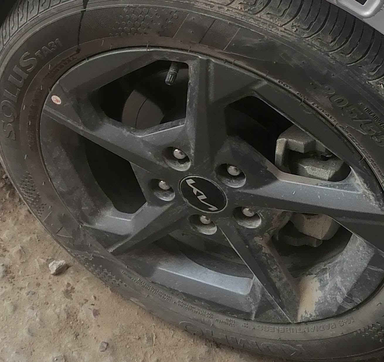 أدوات كوري • وارد أمريكي • الحسينية المدخل ثالث