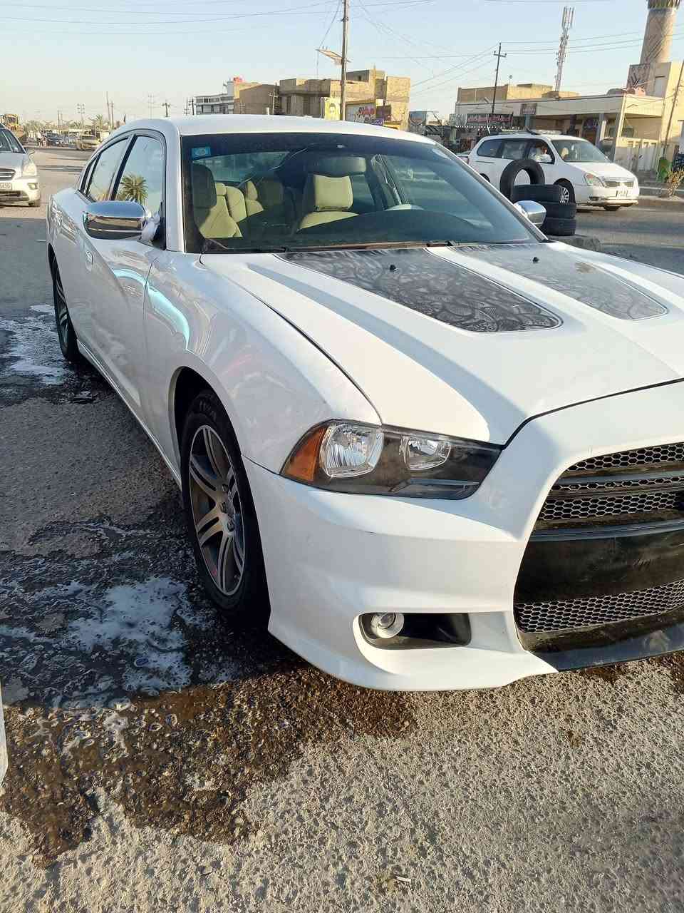 جارجر للبيع سياره خليجي مكفوله بس بنيند مبدل سياره جديده كلش كير طياره شاشه جبير حساسات خلفي كامره دواره موديل 2013سياره ماتصرف عليه ولا ربع جاهزه رقم بغداد السعر 143ورقه لاستفسار اتصل ***********
