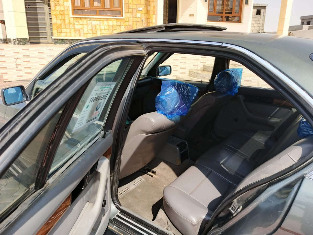 بي ام 525
محرك مسكر المرغوب 
كير محرك شرط 
تبريد ثلج 
فتحت سقف 
برده خلفيه 
داخل جلد 
صدر تواير جديد 
رقم نينوى مشروع وطني 
سنويه ل 30 شرط التحول والوكالة 
السعر 44 وبيها مجال ويرهم مده 3 اشهر ومع كافه الضمانات 
***********
