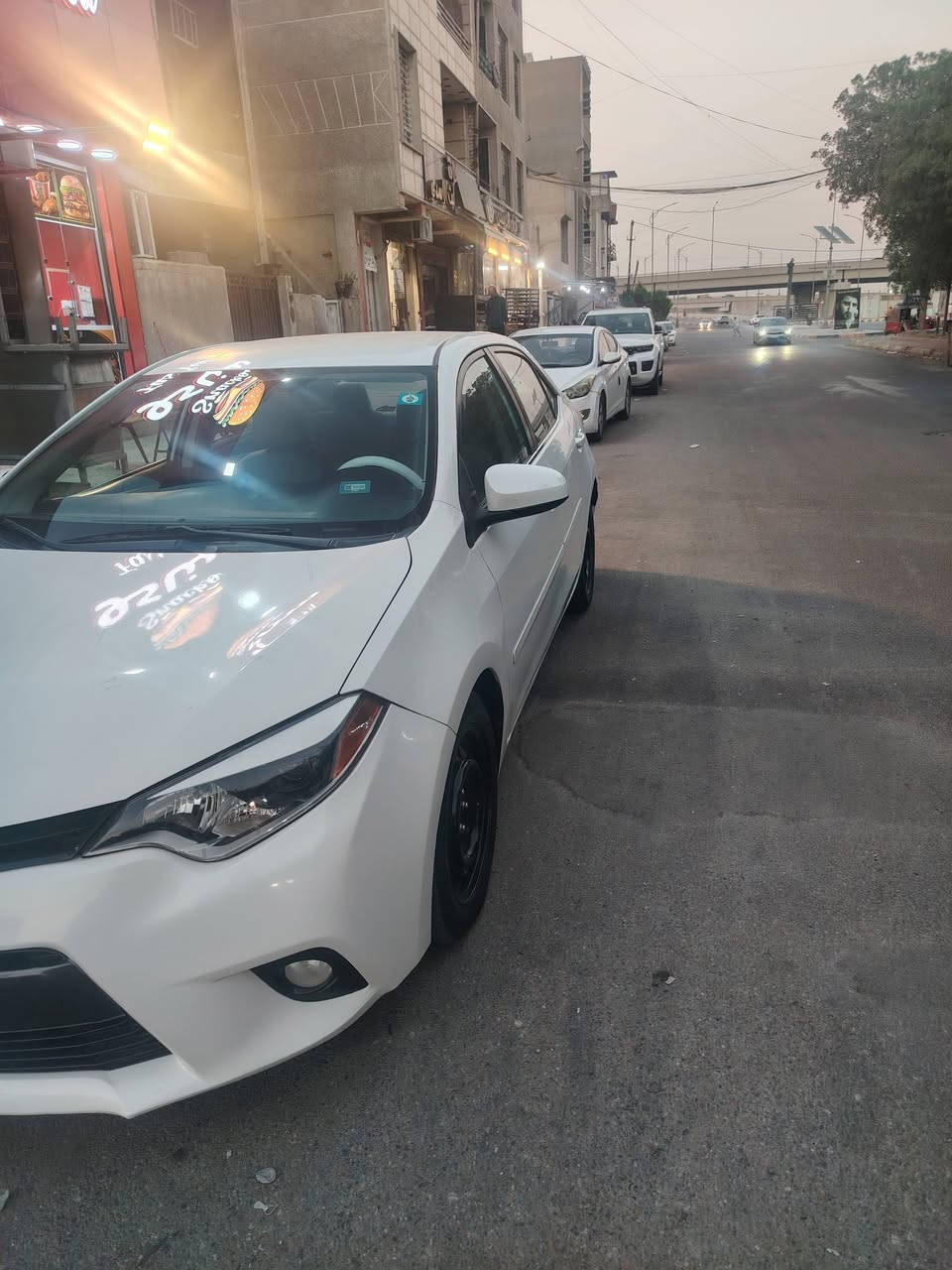سلام عليكم كورلا للبيع مواصفات LE موديل 2016 وارد أمريكي حادث قبق جنطه و قطعتين صبغ داخل بيجي تخم تاير  السعر 117 للاستفسار الاتصال على الرقم
***********
