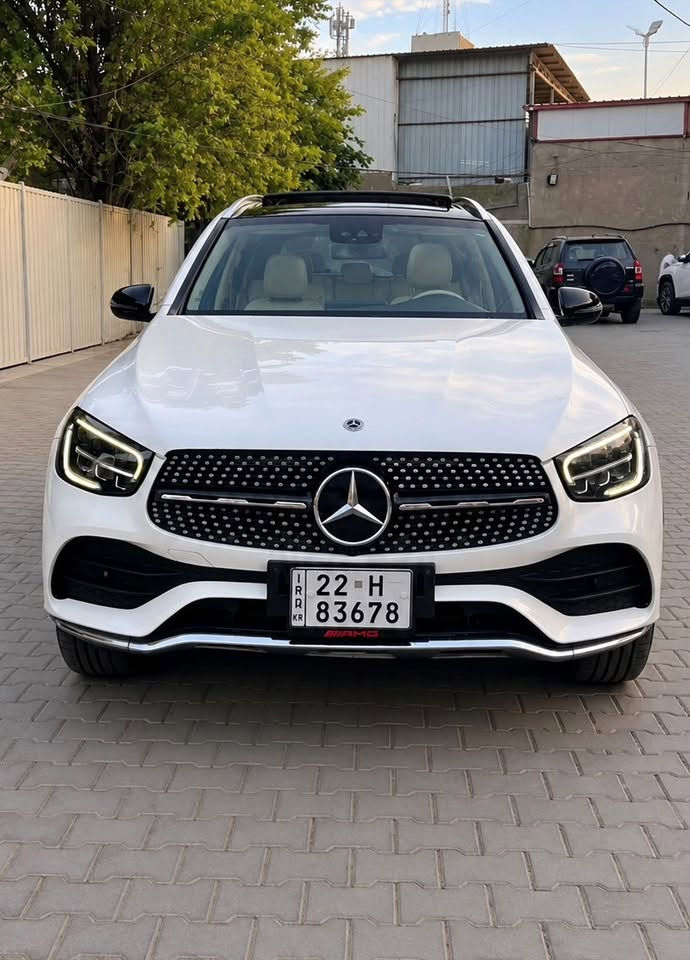 GLC 300 • ماشي ٣٠ الف • قطعتين صبغ