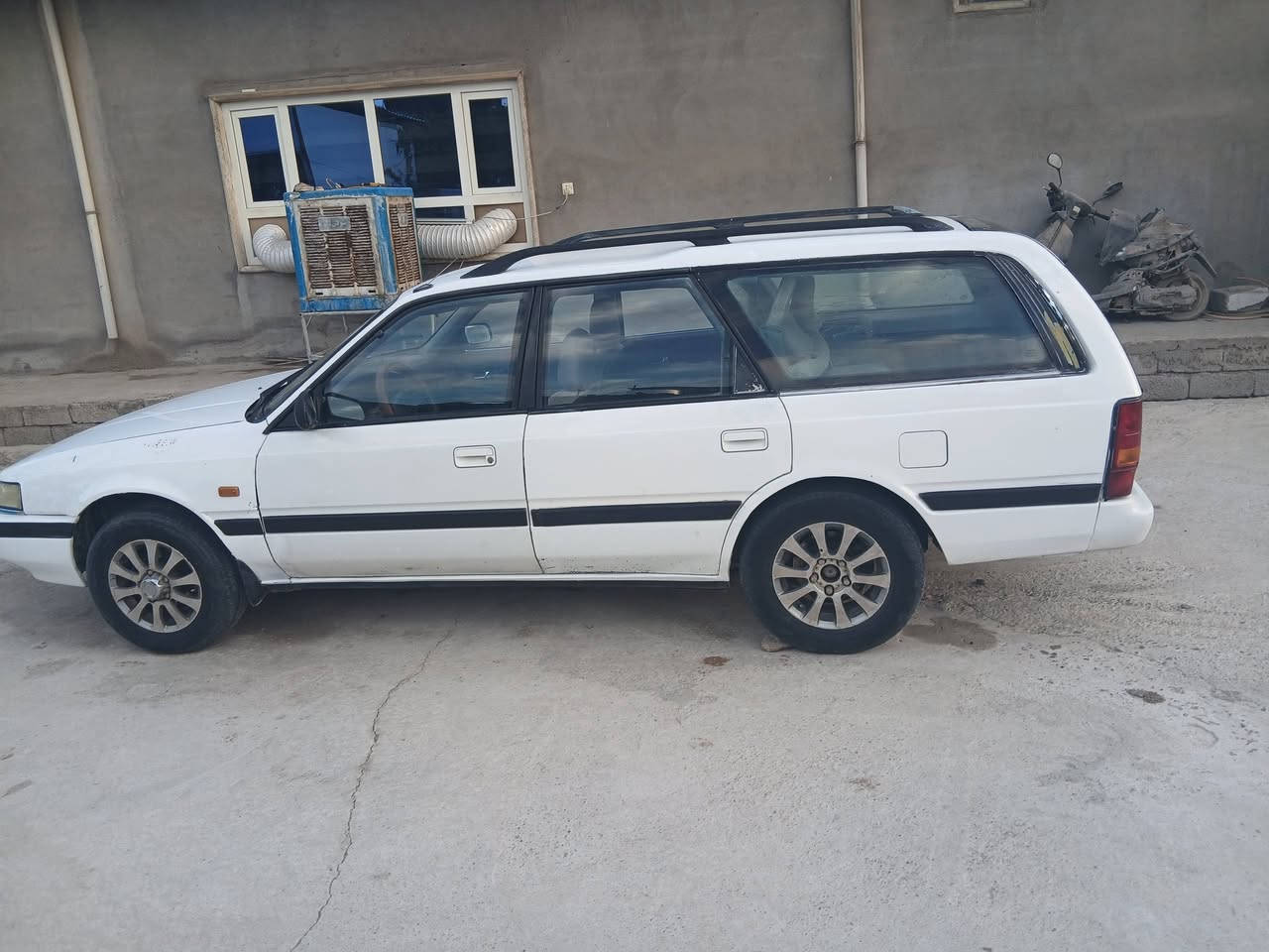 سيارة مازدا موديل ١٩٩١حجم ٦٢٦ محرك ١٢بخ تبريد بس عاطل طغم تاير جديد وايرمنيا بدون ضرر بي صبغ مكانات انطي حزام محرك وكير شرط رقم الماني سنويه عظم دوشه طغم أمامي نظيف شرط التحويل من الشرعي السعر ٢٦للاتصال 
***********
*********** العنوان كوكجلي
