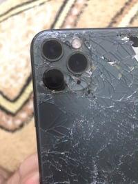 ايفون 11 برو ماكس • ٢٥٦ جيجا • بطارية ٦٨٪