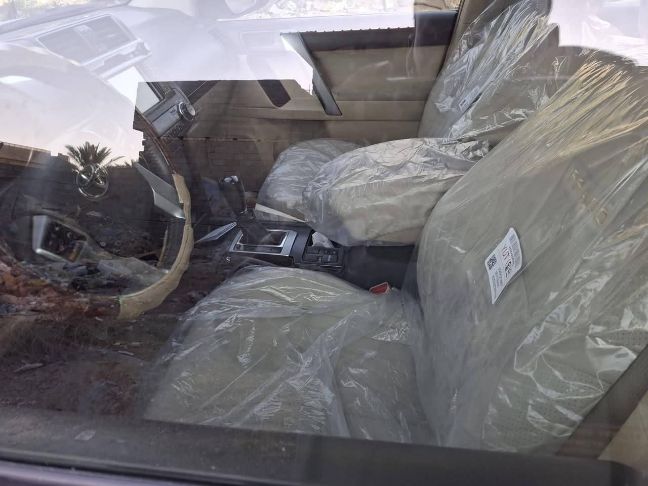 برادو ٢٠١٧ اربيل كفاله عامه فول مواصفات ***********
عداد ٨٧كم 
٣٥٠٠٠ بيه مجال قليل
