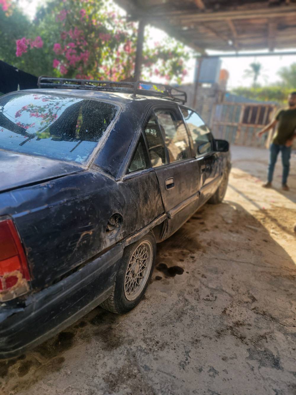 اوبل اوميگا موديل تسعينات للبيع بل اتفاق***********