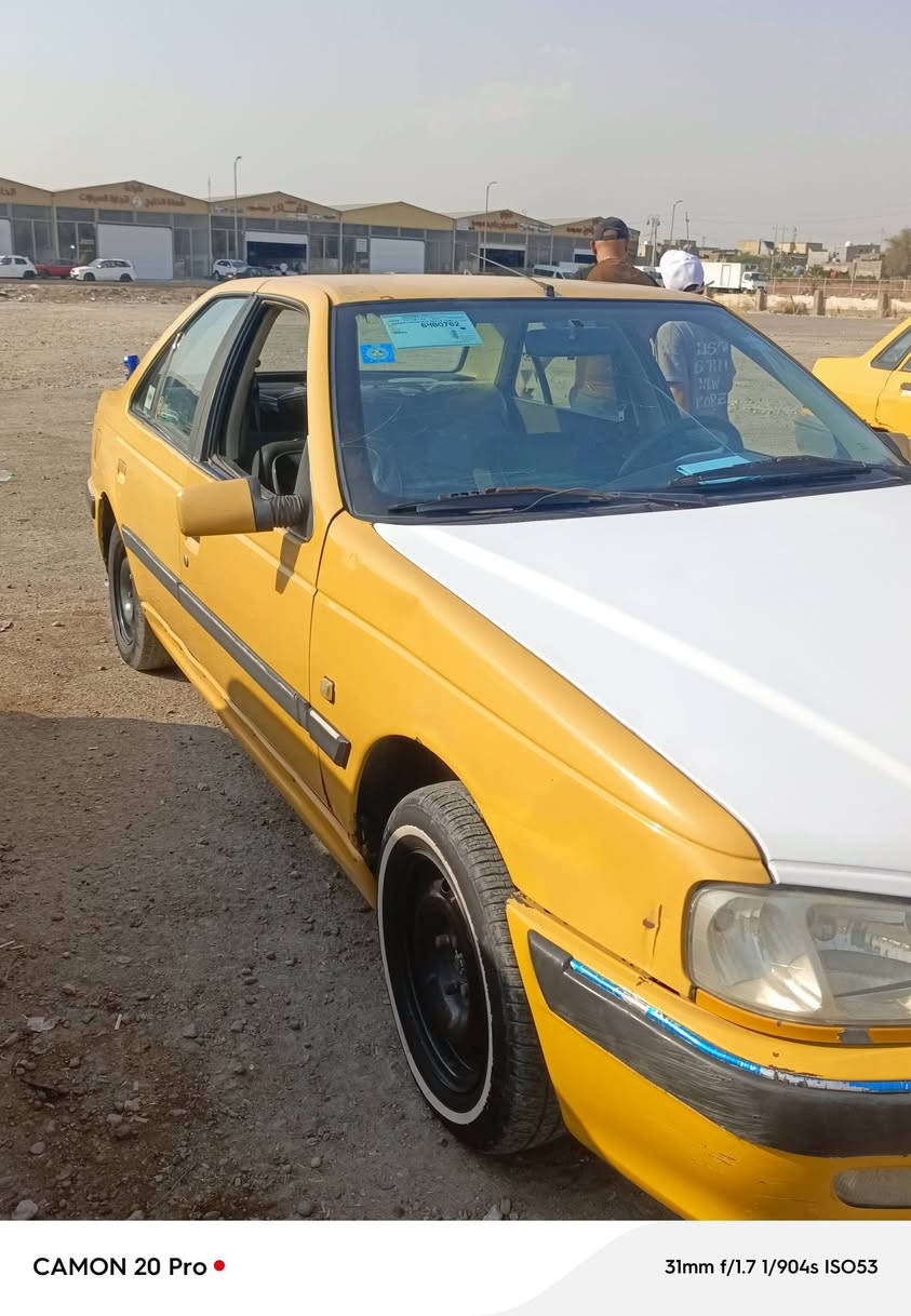 سلام عليكم بيجو موديل ١٥مكنيه فرنسي مصفره هيئه وغرمات تجي تشوف بعينك مكينه نايلون تجفيت جديد بغداد الحبيبيه سعر ٣٢وبيهه مجال بسيط***********
