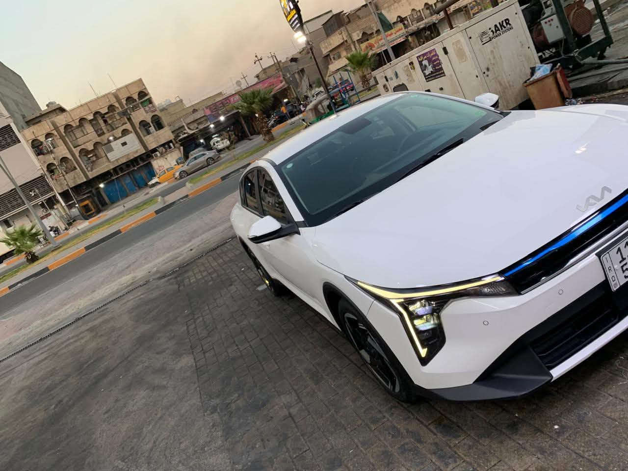 السلام عليكم كيا K4 للبيع 2025 خليجي الدولية مكفولة مواصفات المعروفه محرك 2000 دوش السيارة داخل الضمان رقم بغداد باسمي السعر 188 وبيها مجال ***********
