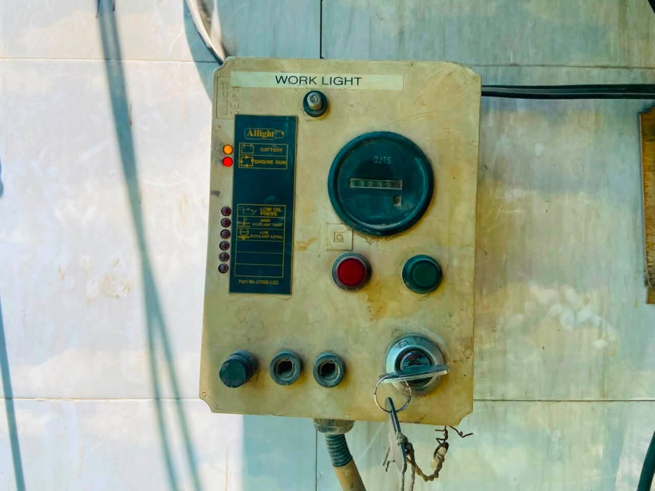 السلام عليكم مولد بيركنز انكليزي 20kv      ٤بستم جديد جديد مكفول من الفتح والتصليح مامفتوح بي برغي استخدام منزلي مامتعوب ابد للبيع رايده ب٢٩ ورقه وبي مجال والله نظيف حيييل المكان بابل الشراي التواصل على هذا الرقم ***********
