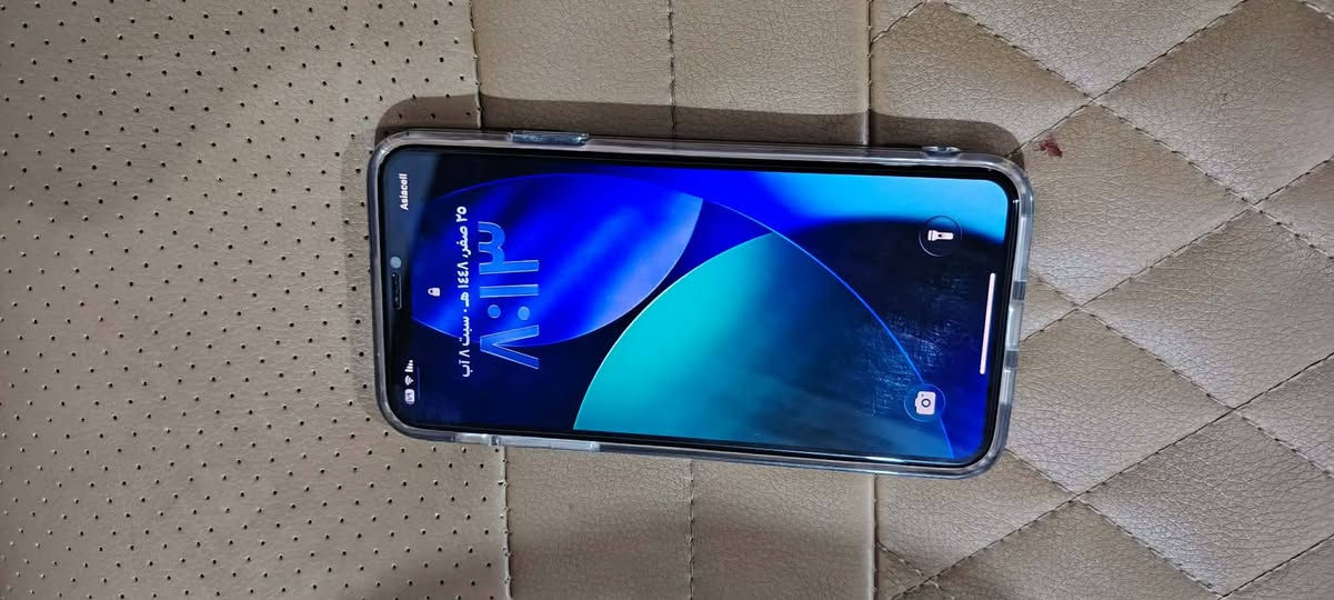 ايفون 11 برو ماكس نضيف ذاكره 256 مبدل شاشه 3 خيارات وبطاريه مستبدله 100 السعر 300 الف للاستفسار ***********
