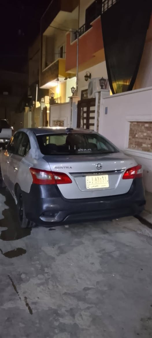 السلام عليكم للبيع للبيع 
نيسان سنترة وارد امريكي موديل 2018
المواصفات بصمة تشغيل+أبواب+جنطة 
تحكمات استيرن جهتين 
انضمة القيادة سبورت+ايكو 
المحرك شرط 
الكير بي طبة شرط ترايك للبصرة بس ابيع فحم 
شرط الوكالة والتحويل 
الضرر جاملغ عكس السايق البجم مكفول شرط 
بيها ملاحضات رصعات+شخوط
المكان موصل حي الملايين الأولى 
خاص ما ارد اتصال فقط 
***********
***********
