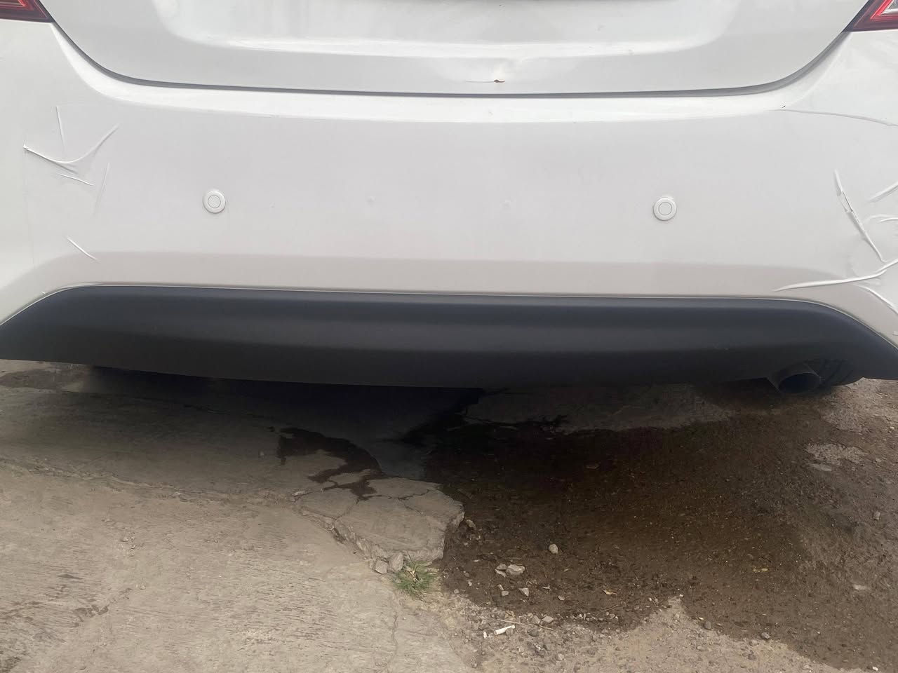 نيسان سني ٢٠٢٤ بيها طخه بسيطه بقبغ الجنطه موضحه بالصور ب ١٢٥ وبيها مجال هندي بليته زرگه باسم الق تاج البنوگ للاستفسار ع *********** /***********
